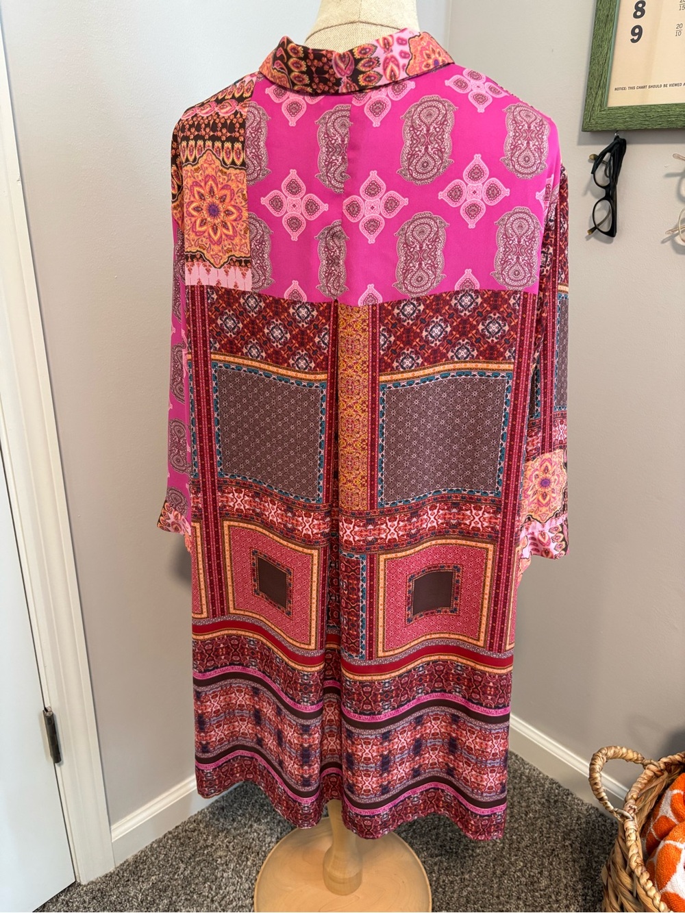 Long Tunic Length Button Down Blouse - Picture 4 of 6